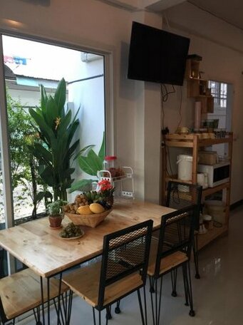 Happy Hostel Bangkok - Photo2