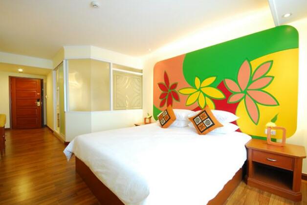 Hip Hotel Bangkok - Photo4