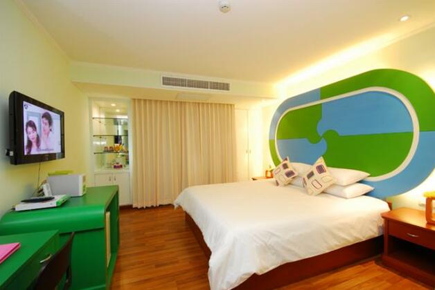 Hip Hotel Bangkok - Photo5