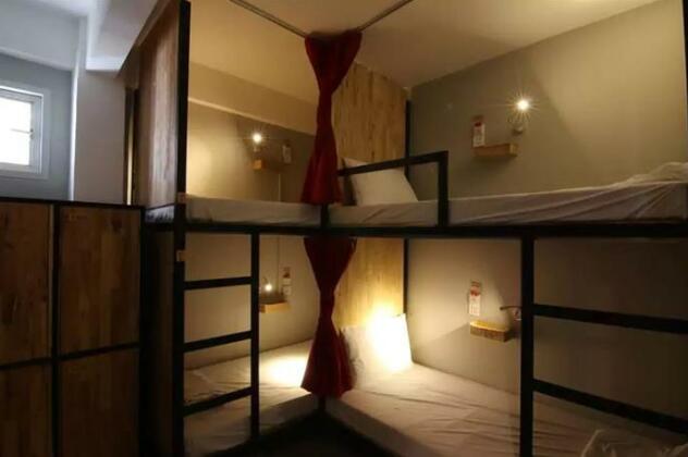 Homie Hostel & Cafe - Photo4