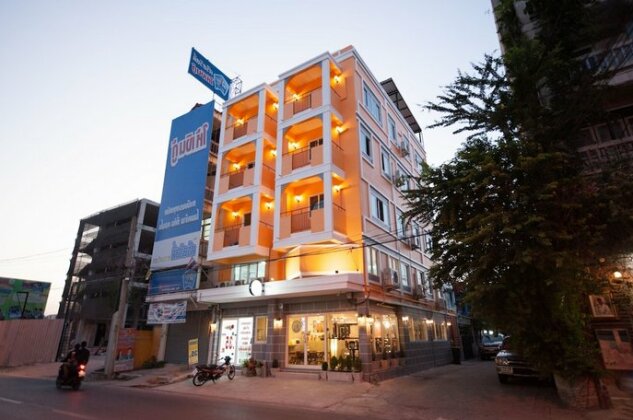 Hoppers Place Donmuang Hostel - Photo2
