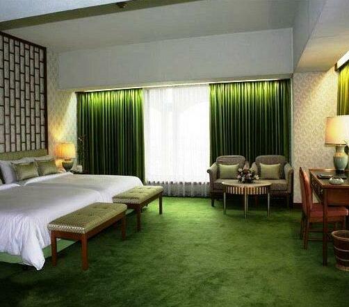 Indra Regent Hotel - Photo4