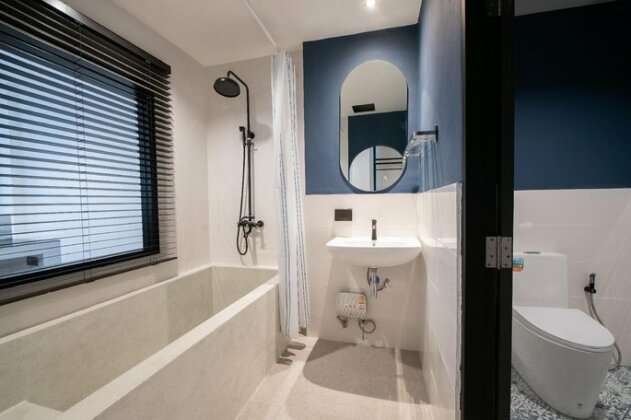 Kowtha Rivertel - Photo5