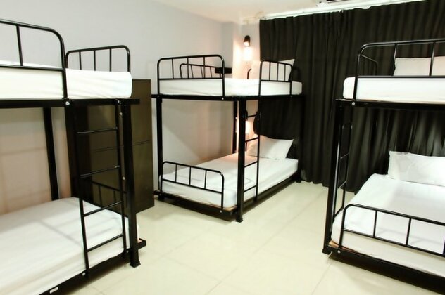 Link Corner Hostel - Photo2