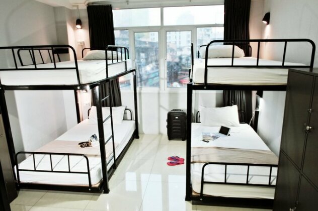 Link Corner Hostel - Photo4
