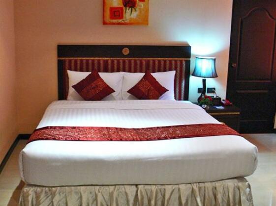 Lucky Palace Hotel - Photo4