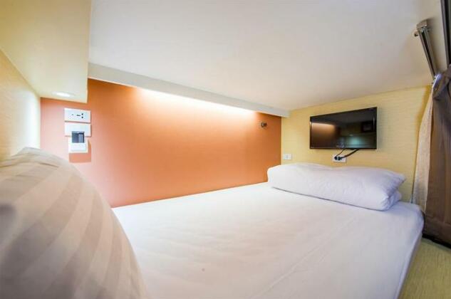 Matchbox Bangkok Hostel - Photo4