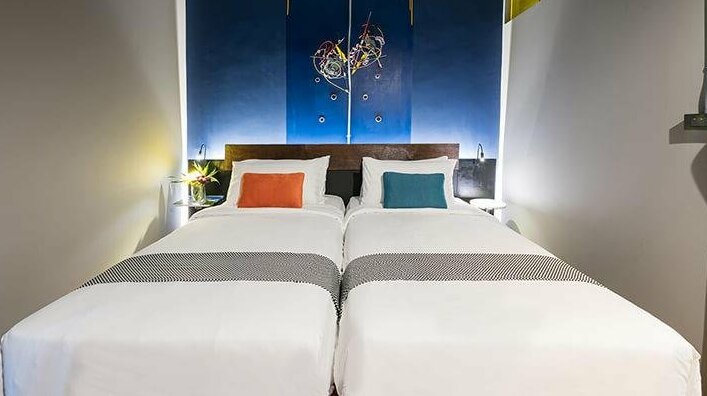 Mestyle Garage Hotel - Photo3