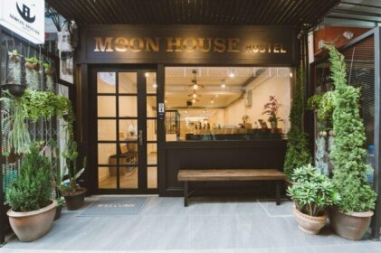 Moon House Hostel