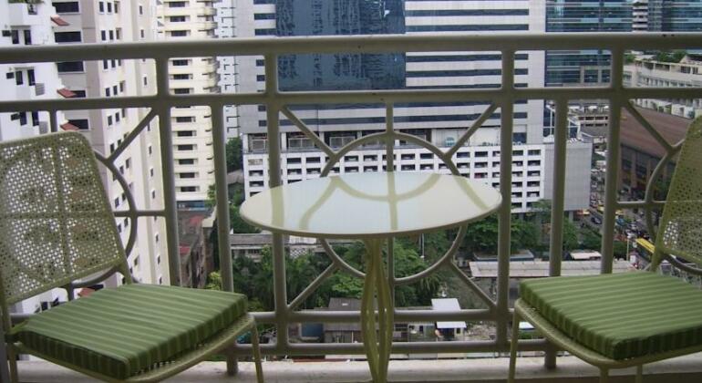 My Bangkok Pad - Photo2