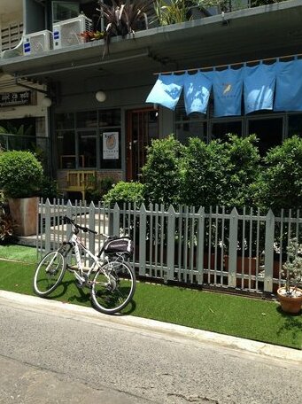 Nesuto Hostel & Cafe Ramkamhaeng 52 - Photo2
