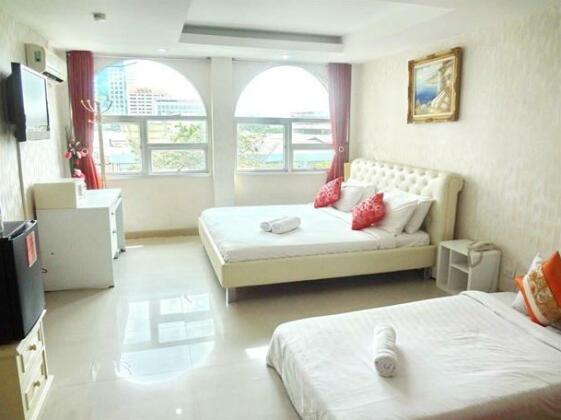 OYO 102 Diamond Residence Silom Hotel - Photo4