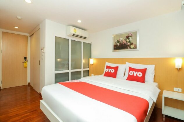 OYO 225 Premier Place Hotel - Photo4