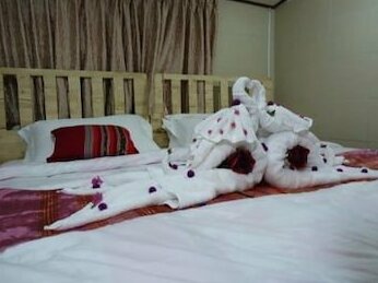 Panida Suite Hotel - Photo4