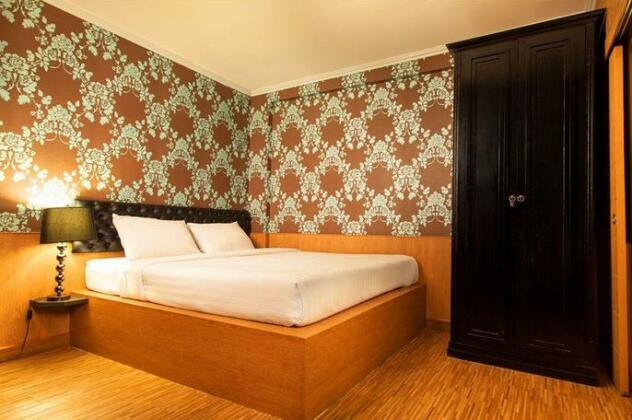 Q Hotel - Photo4