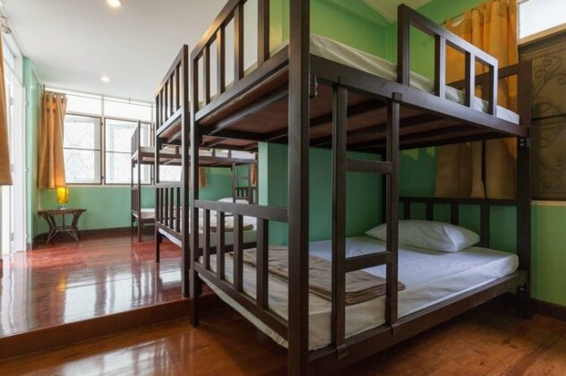 Samsen 360 Hostel - Photo4