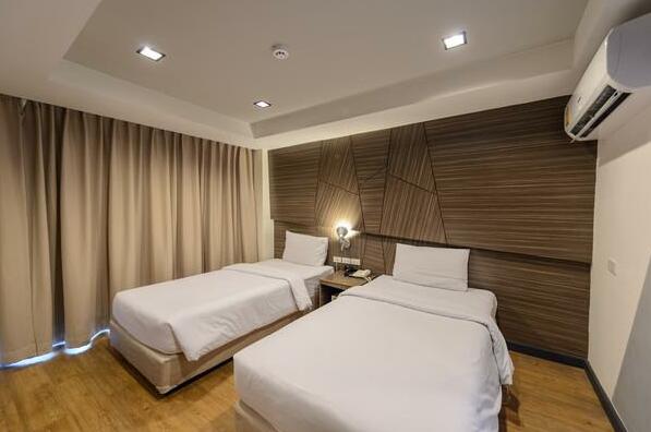 Superior Room @ H2 Hotel - Photo2