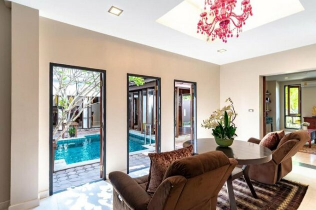Thai Style Villa with Private Pool - Photo2