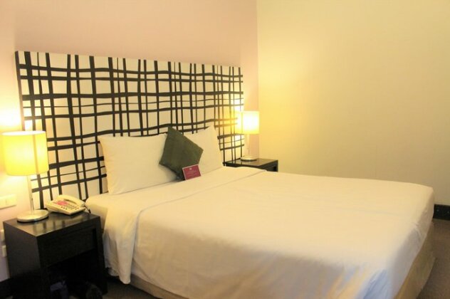 The Embassy Sathorn - Photo5