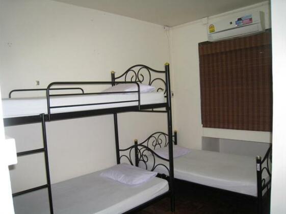 The Twins Hostel - Photo2
