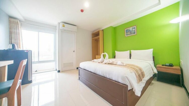 The Willing Hotel and Residence - Photo4