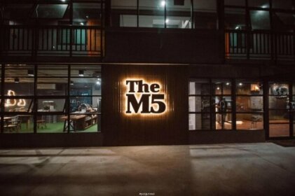 TheM5 Residence