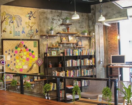 ThongLor Travellers Hostel and Cafe - Photo5