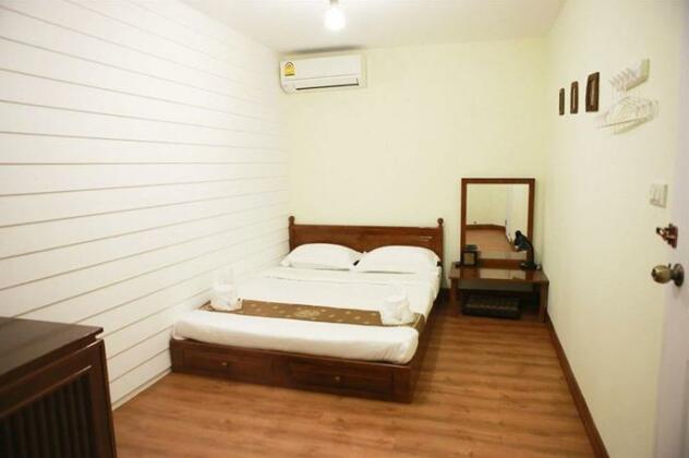 Tini Kati Hostel - Photo4