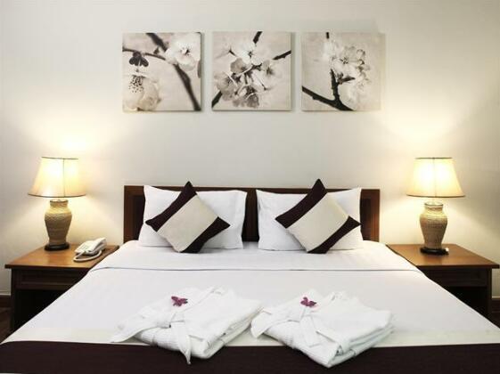 TK Palace Hotel & Convention - Photo2