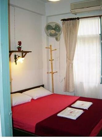 Your Place Guesthouse - Photo3