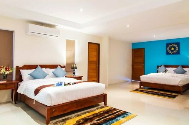 8br Multiple Villas For Large Groups - Photo3