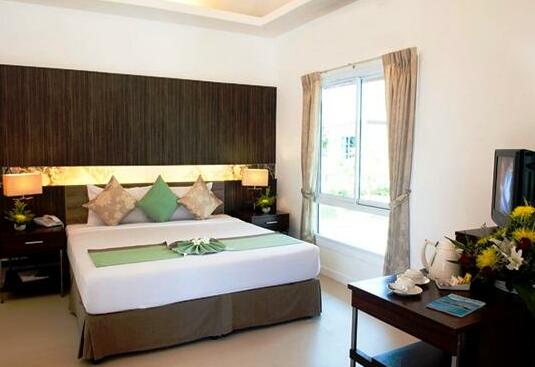 Al's Laemson Resort - Photo5