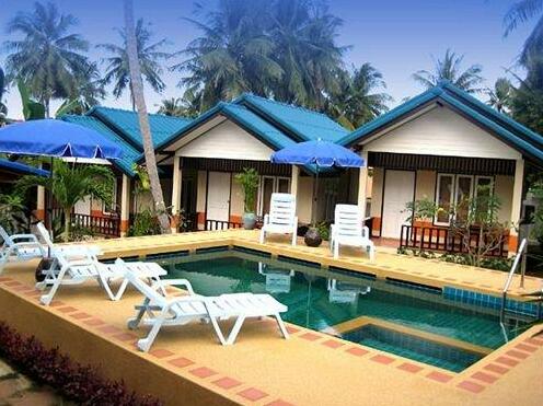 Aurora Hill Resort - Photo2