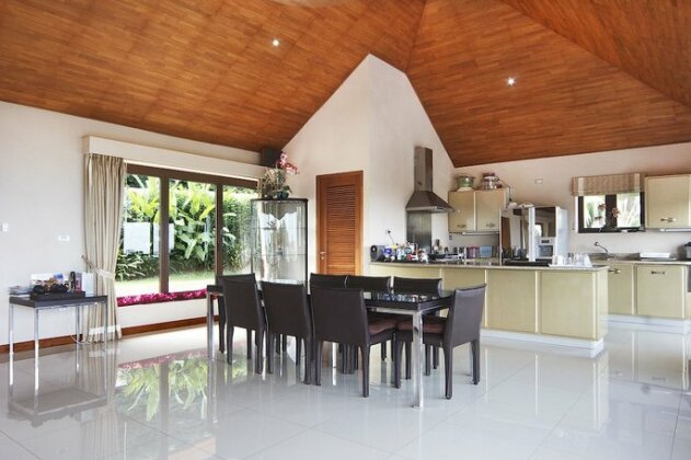 Baan Napoli Luxury Villa - Photo3