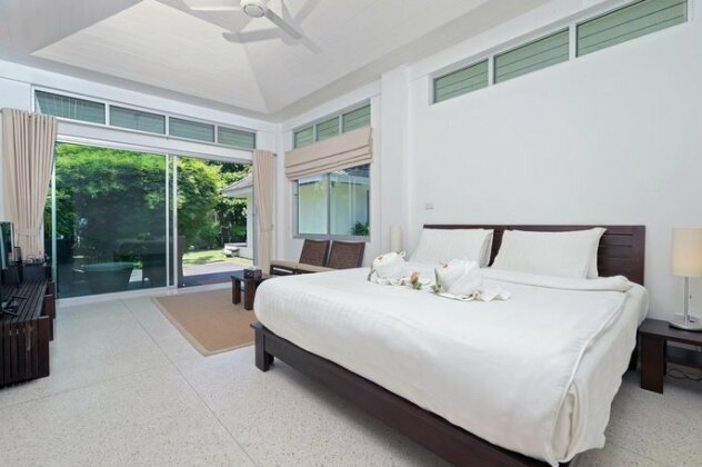 Ban Mok Talay Beachfront Villa - Photo4