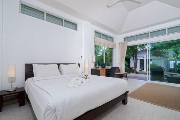 Ban Mok Talay Beachfront Villa - Photo5