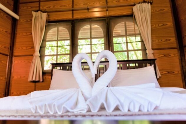 Bangrak Pier Bungalow - Photo5