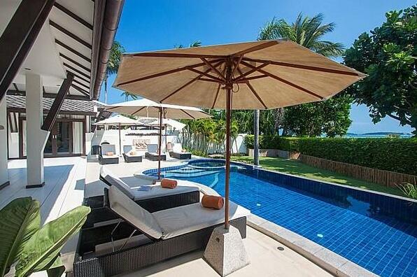 Blossom Dew Villa B 3 Bed Beachfront Villa in Samui - Photo3