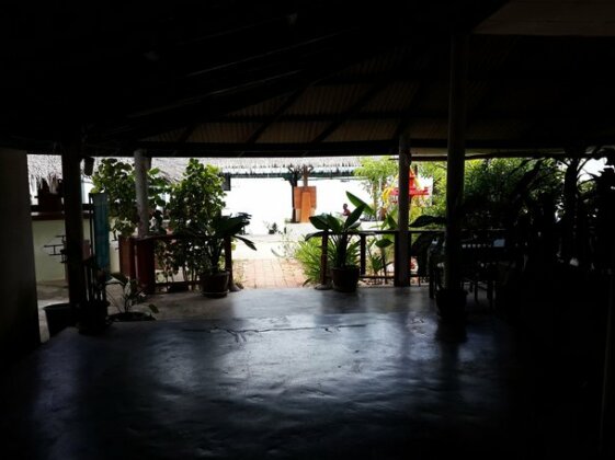 Calm Beach Resort - Photo3