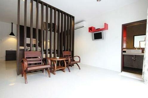 Full Moon Villa and Residence - Photo5