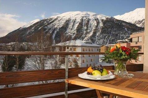 Jumbo Residence - Photo2