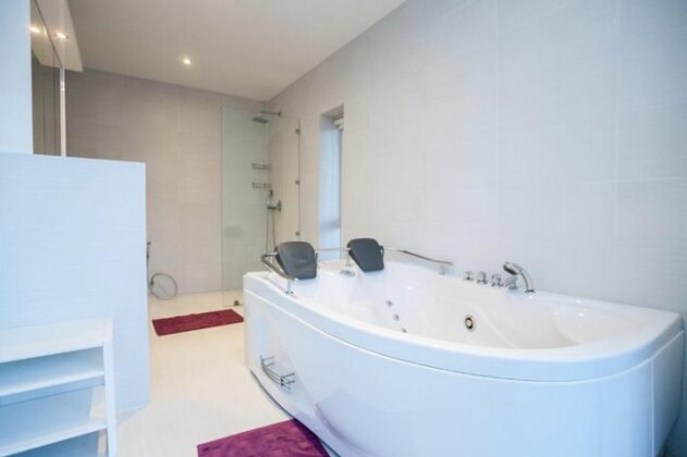 Luxurious 3 Bedrooms Panoramic Sea View Samui - Photo4