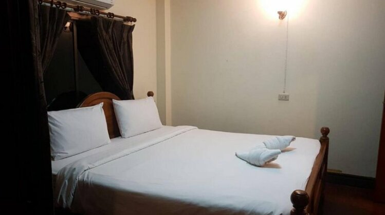 Niracha chaweng house - Photo4