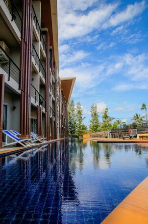 Pool Access by Punnpreeda Beach Resort - Photo4