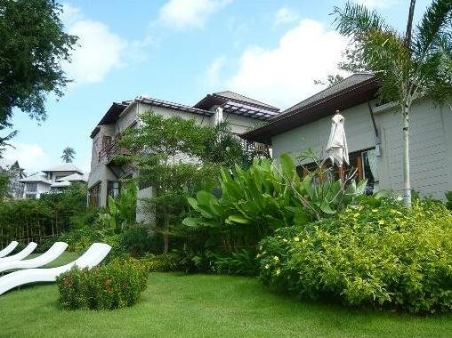 Replay Pool Villa Beachfront Samui - Photo5