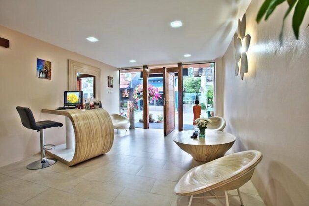 Riviera Beach Hotel - Photo4