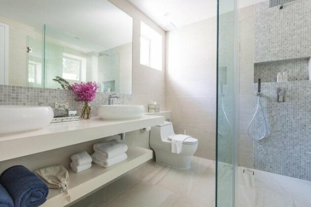Sam-Kah Residence 8 Suite 3 - Photo3