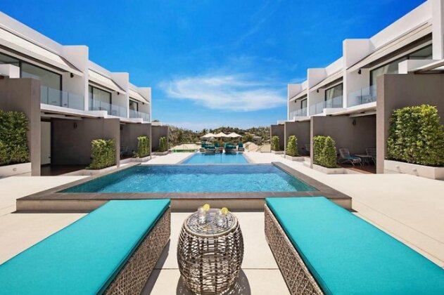 Sun Way Villas - Photo2