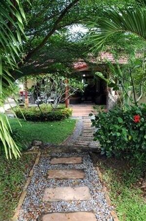 Swiss Garden - Photo4