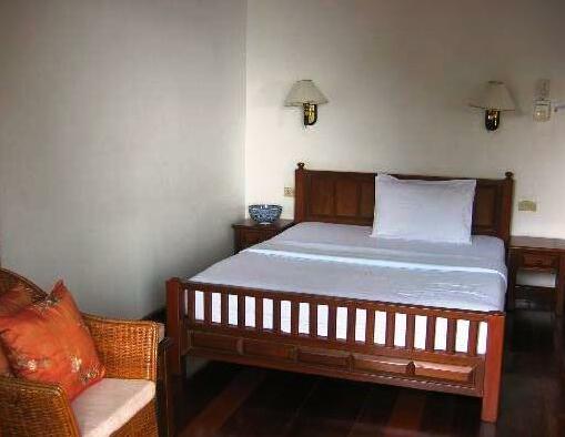 The Lodge - Photo2